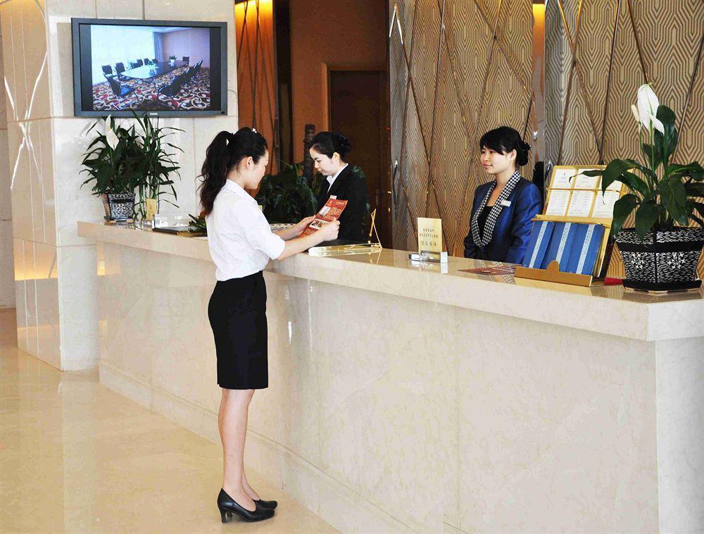 New Cozy Harbour Hotel Nanning Exterior photo