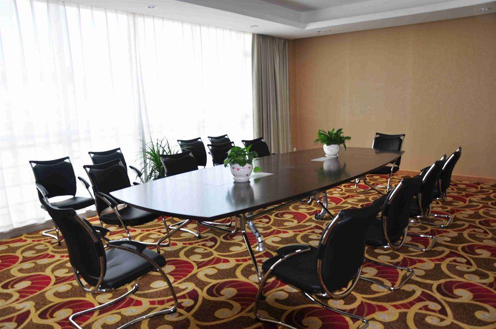 New Cozy Harbour Hotel Nanning Exterior photo
